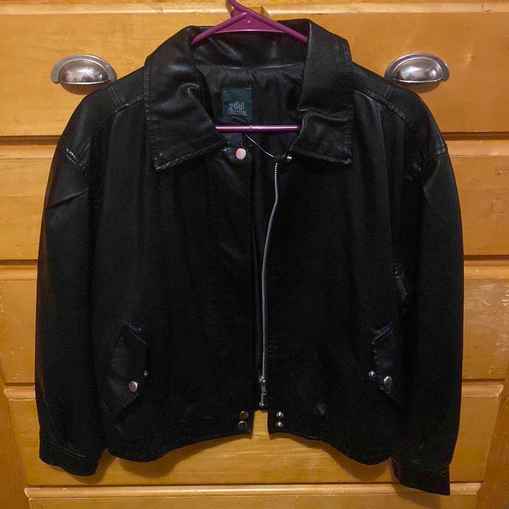Cropped leather jacket.